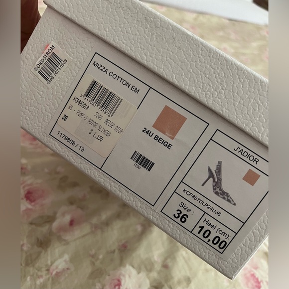 Dior J’Adior Slingback Pump - Picture 6 of 6